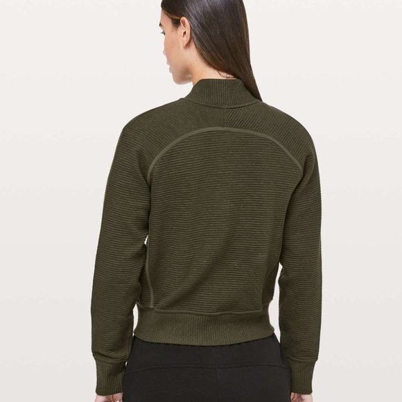 Lululemon On Repeat Bomber (Size 4 Dark Olive) - Picture 4 of 6